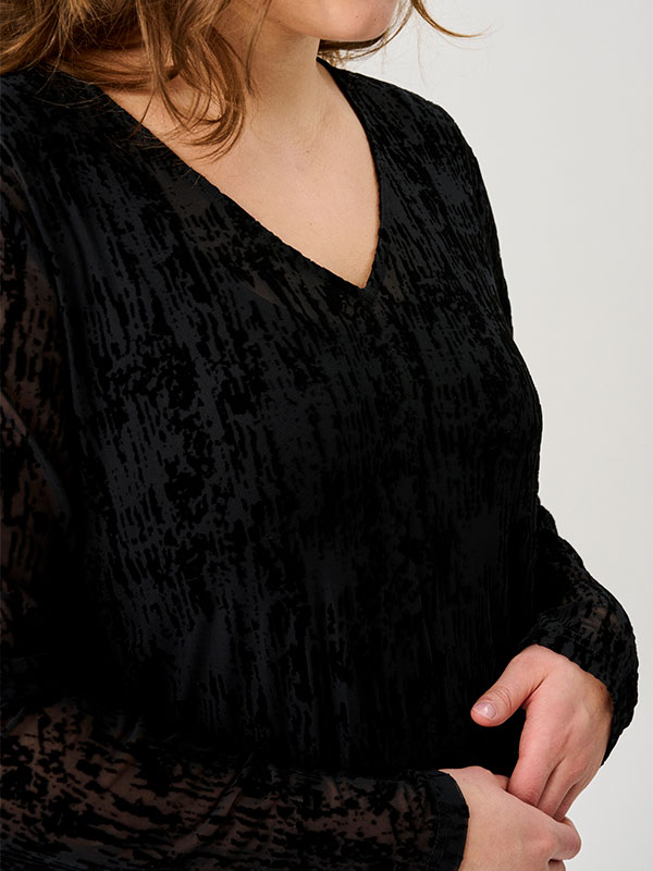 ADGERLY - Plus Size Klänning fra Adia