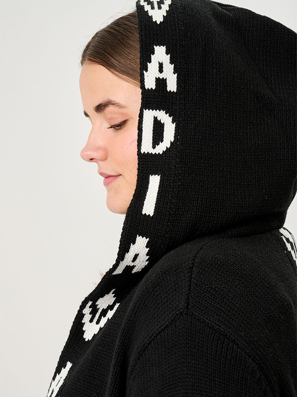 ADGLORIA - Plus Size Kofta fra Adia
