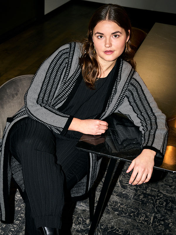 ADGRACE - Plus Size Kofta fra Adia