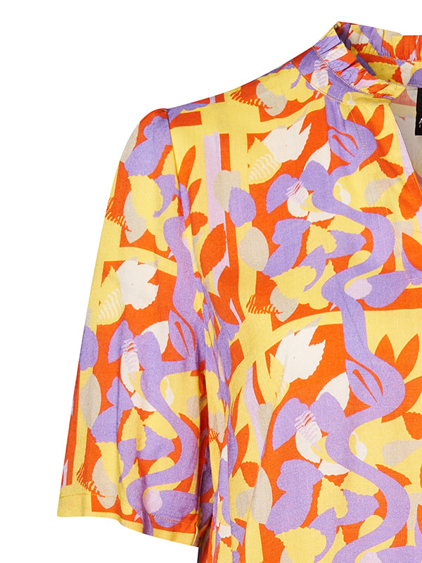 Blus fra Adia