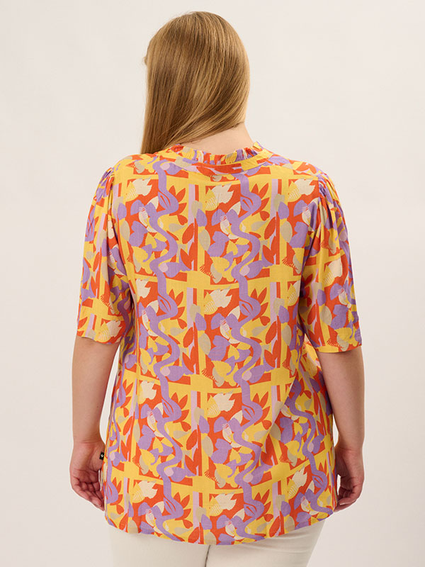 Blus fra Adia