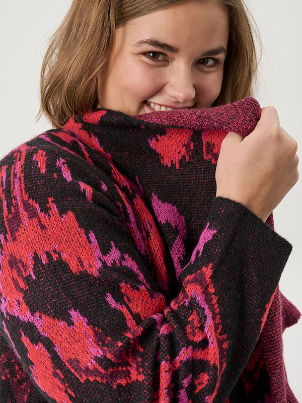 ADROSALINDA - Plus Size Kofta fra Adia