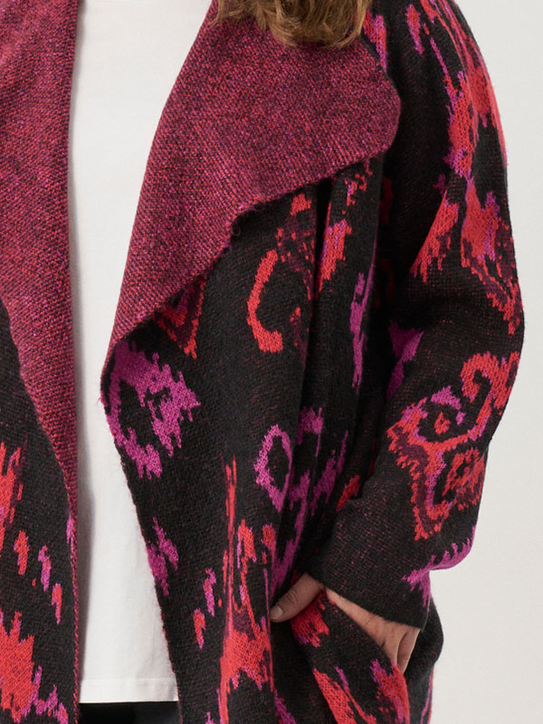 ADROSALINDA - Plus Size Kofta fra Adia