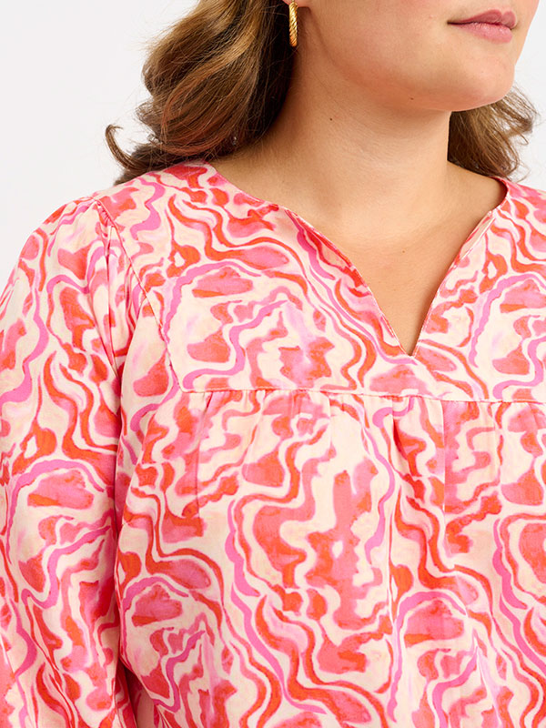 ADVARY - Plus Size Blus fra Adia