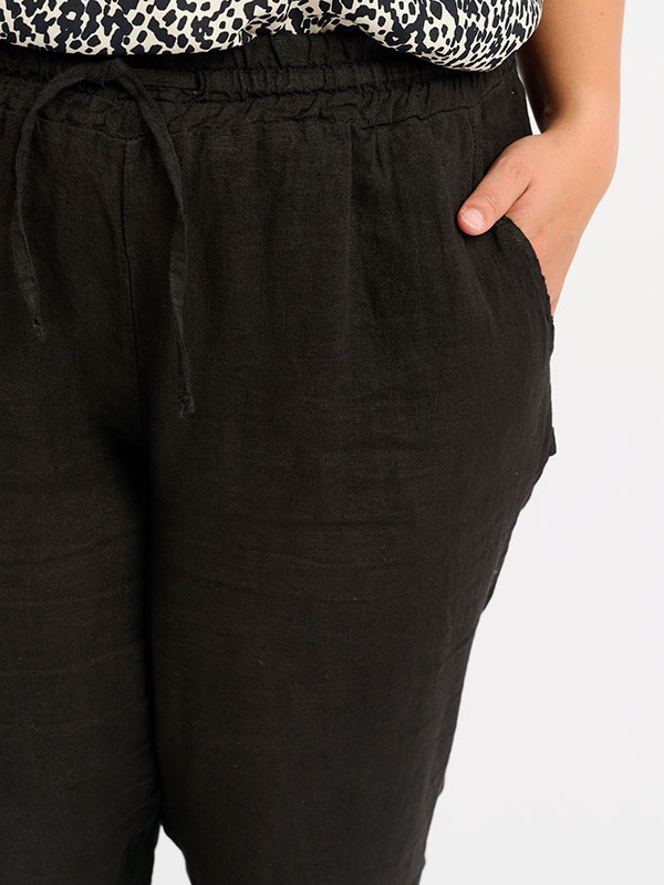 ADVERDA - Plus Size Byxor fra Adia