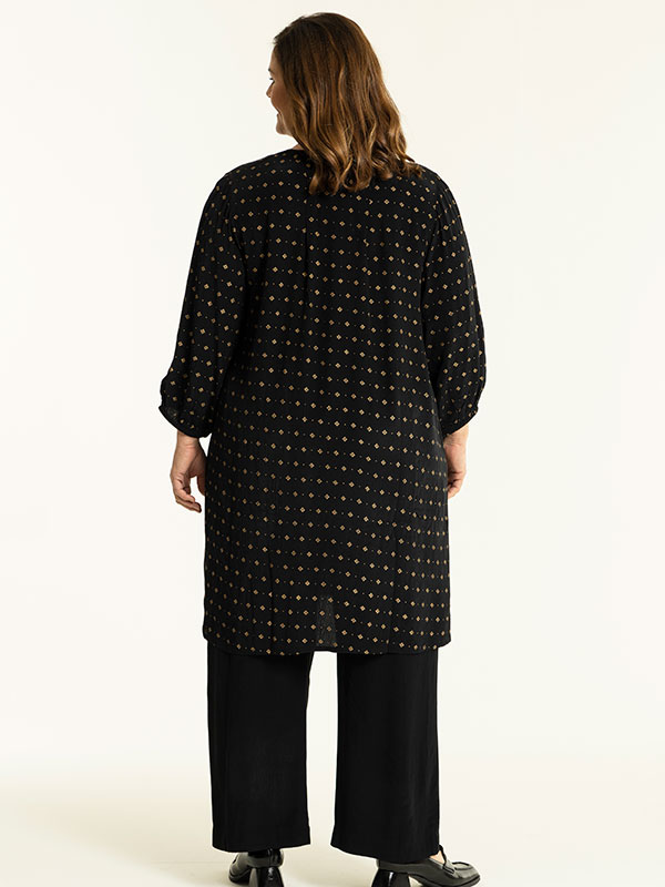 VALDIS - Plus Size Tunika fra Gozzip