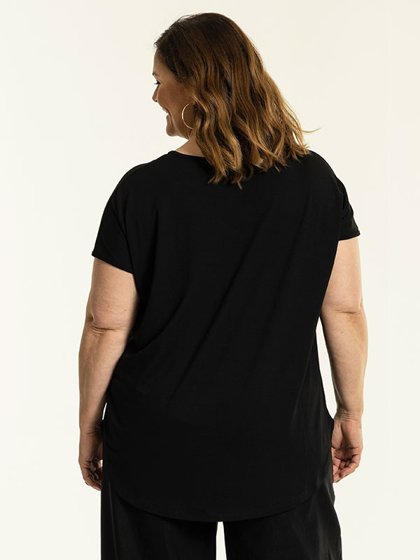 GITTE - Plus Size Blus fra Gozzip