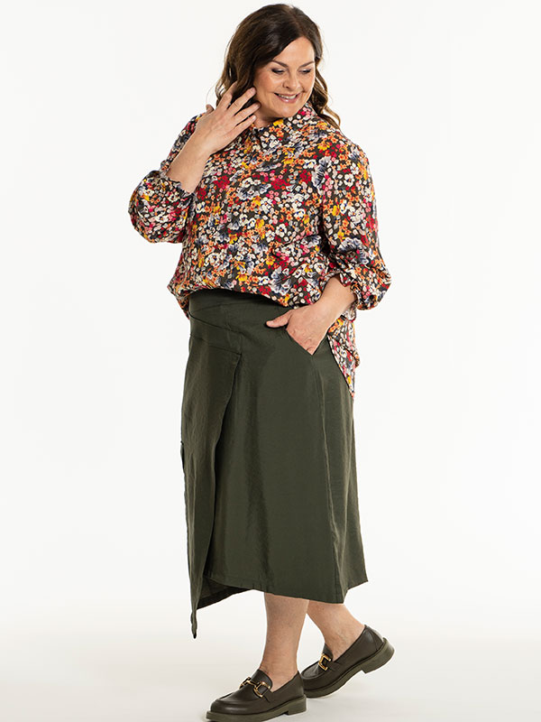 ANNSOFIE - Plus Size Kjol fra Gozzip