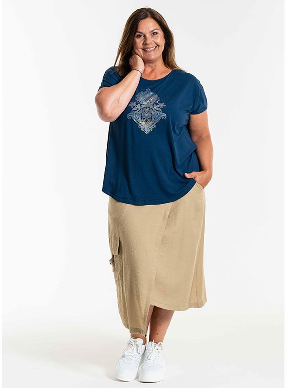 ANNSOFIE - Plus Size Kjol fra Gozzip