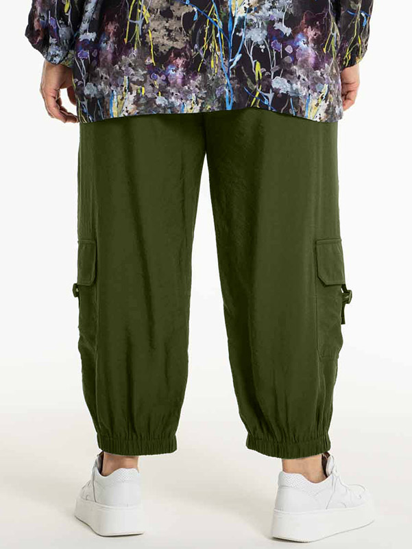 ANNELINE - Plus Size Byxor fra Gozzip