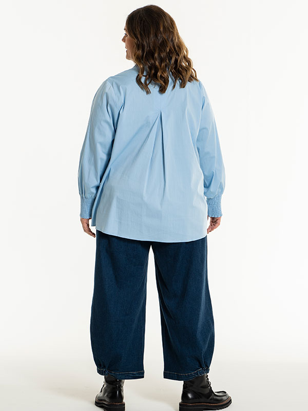 ASMA - Plus Size Skjorta fra Gozzip
