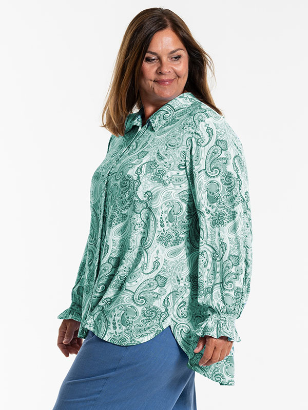 ANNAMAY - Plus Size Skjorta fra Gozzip