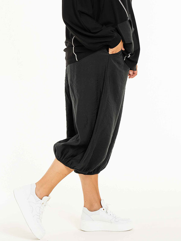 CRISTEL - Plus Size Byxor fra Gozzip Black