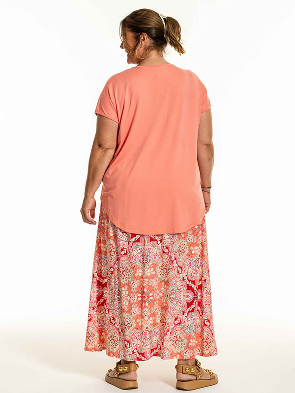 DIA - Plus Size Kjol fra Gozzip