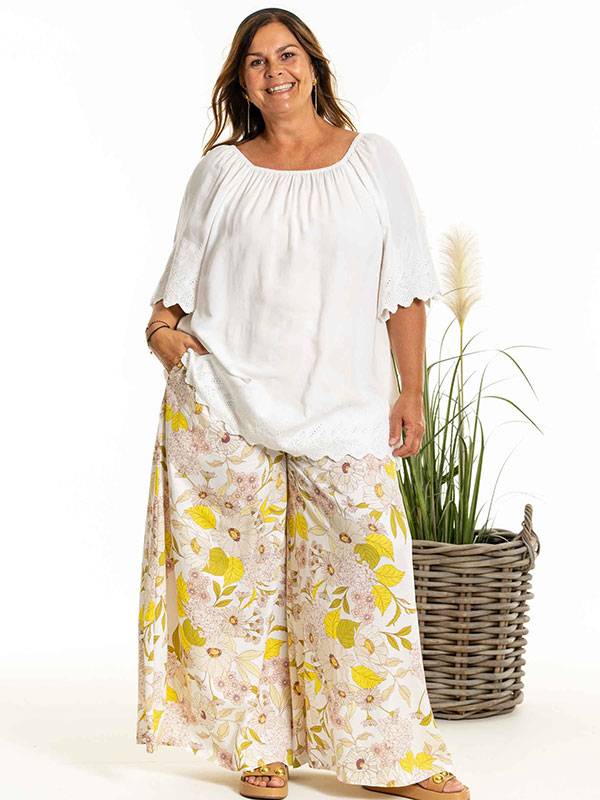 DITTEN - Plus Size Blus fra Gozzip