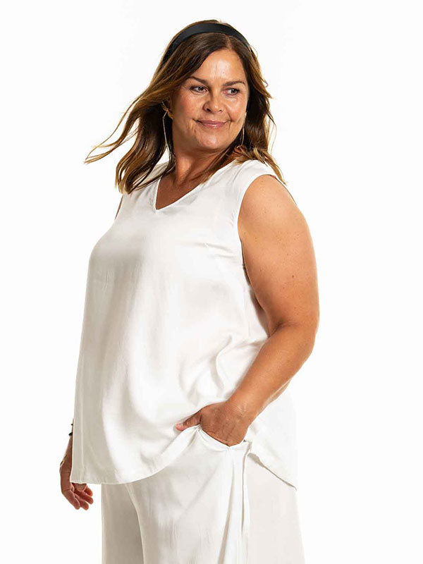 BENE - Plus Size Top fra Gozzip