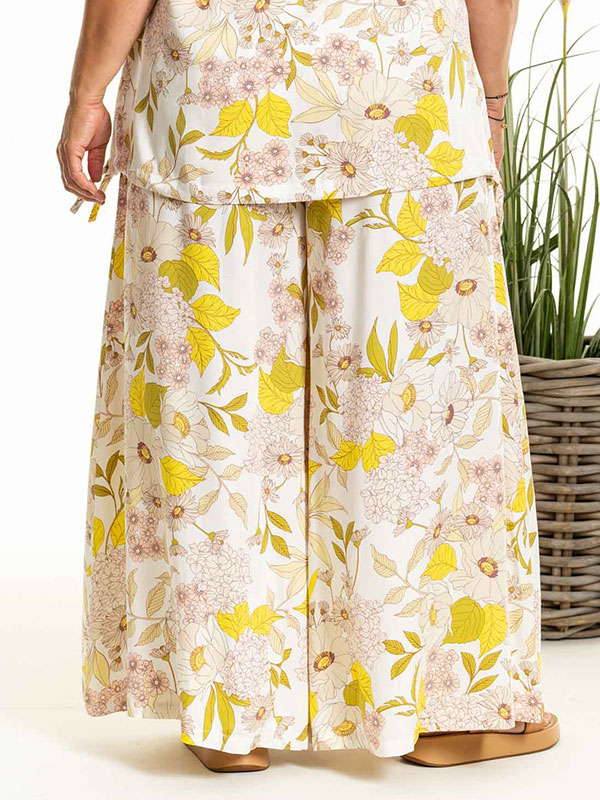 BERETHE - Plus Size Byxor fra Gozzip