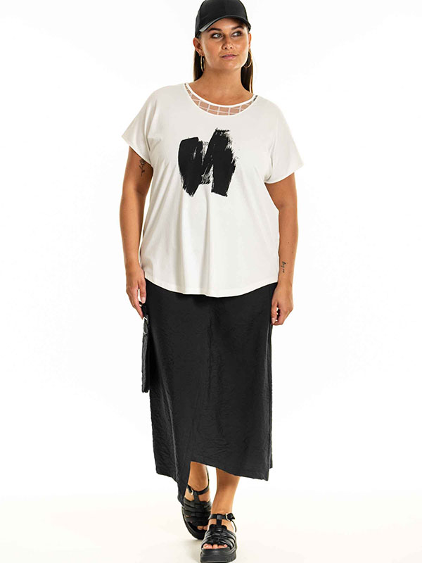 EDITA - Plus Size Blus fra Gozzip Black