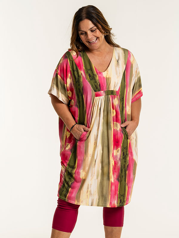 BELINA - Plus Size Klänning fra Gozzip