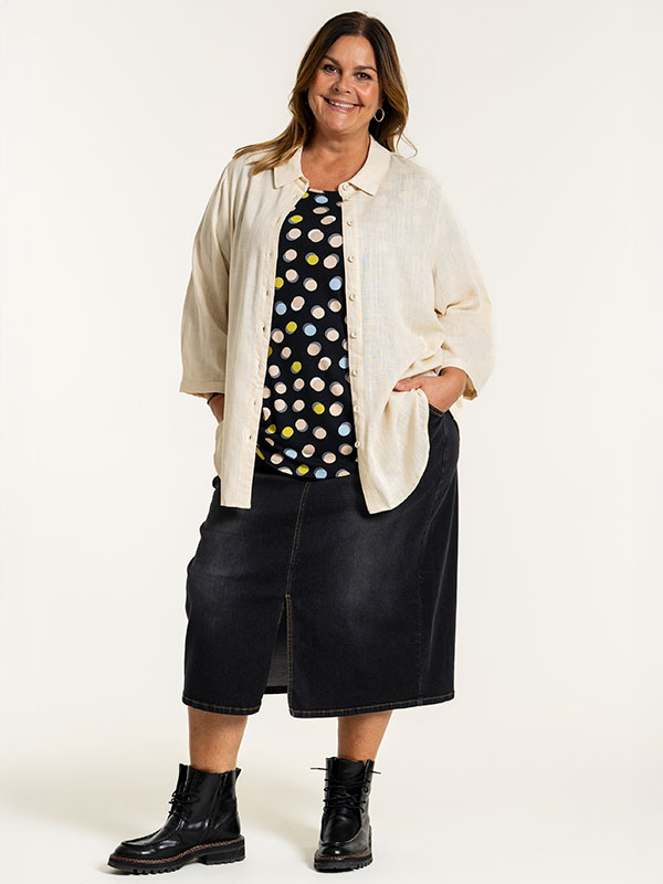 KARINA - Plus Size Skjorta fra Gozzip