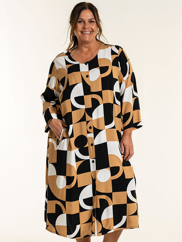 LINETTE - Plus Size Klänning fra Gozzip
