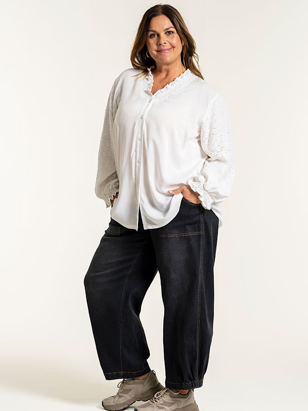 FLO - Plus Size Skjorta fra Gozzip