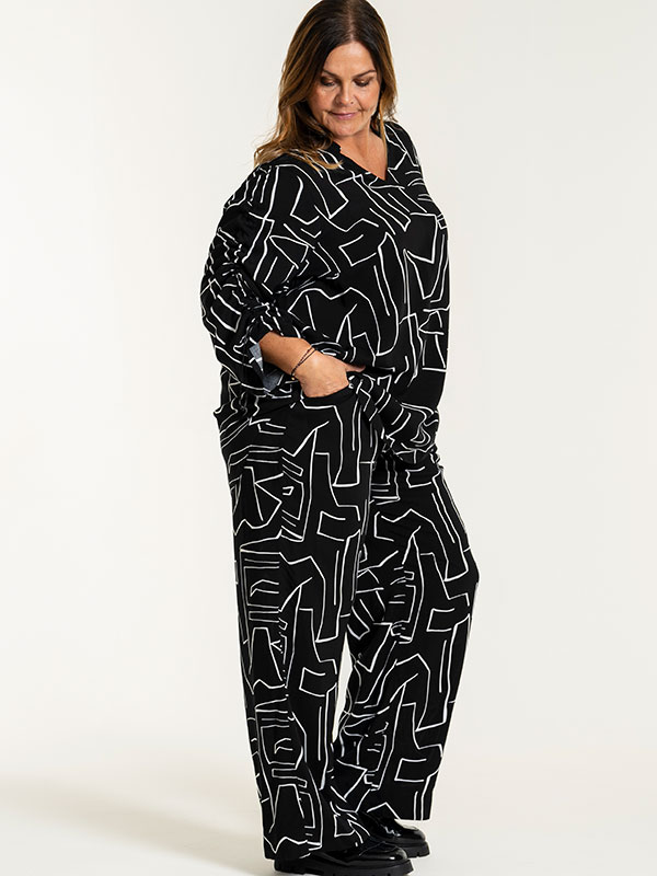 MARGRETHE - Plus Size Byxor fra Gozzip