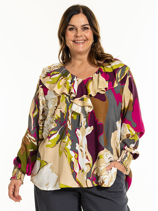 GYTHA - Plus Size Blus fra Gozzip