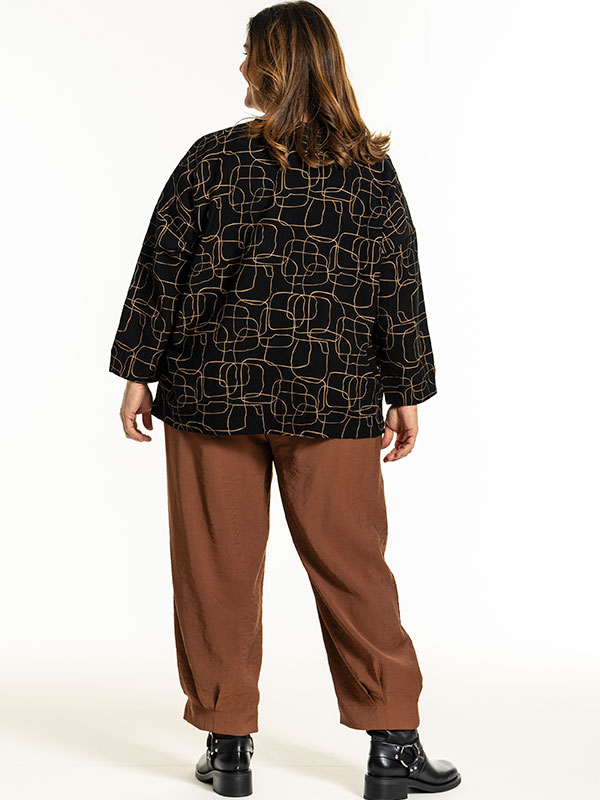 ANNBRIT - Plus Size Skjorta fra Gozzip
