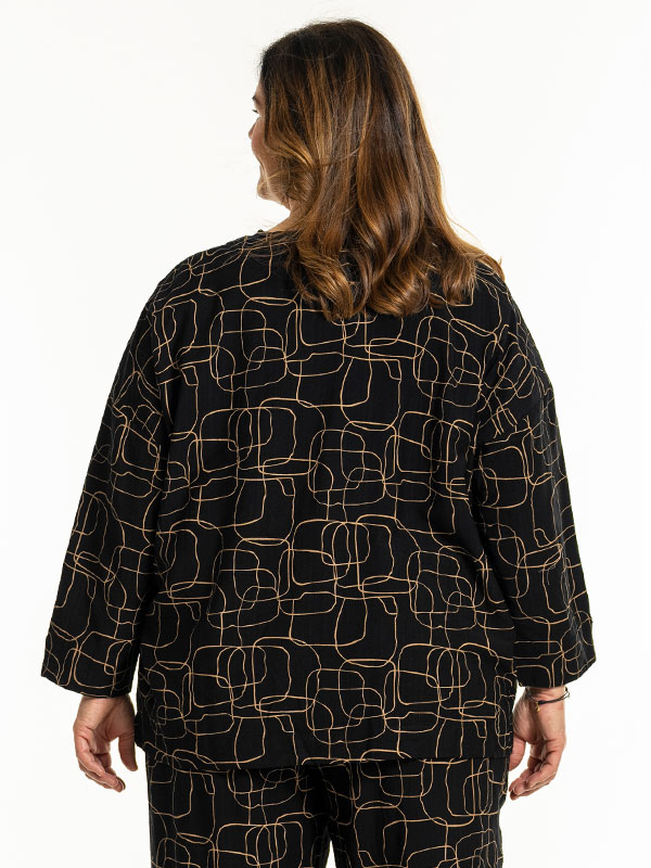 ANNBRIT - Plus Size Skjorta fra Gozzip