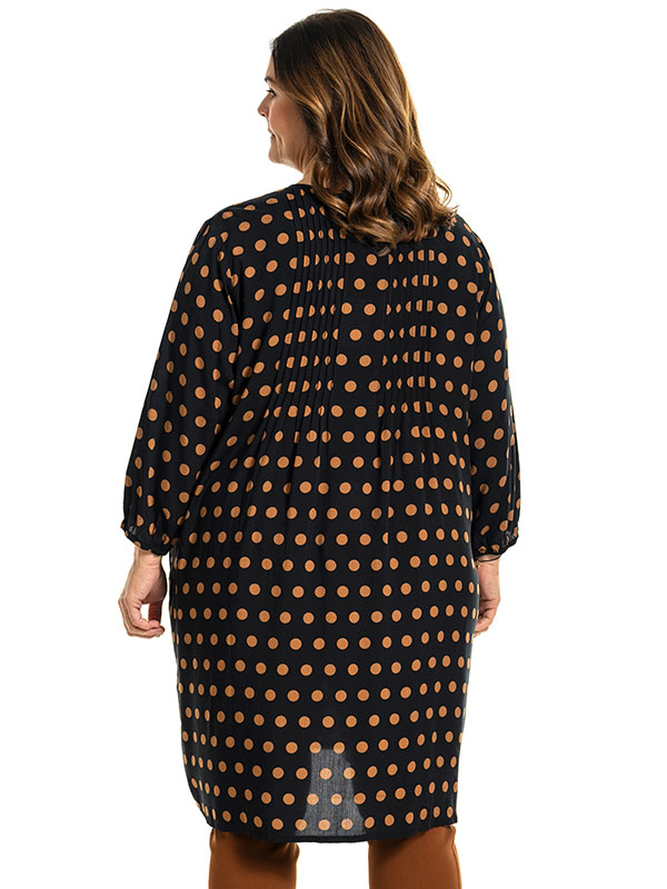 JOHANNE - Plus Size Tunika fra Gozzip