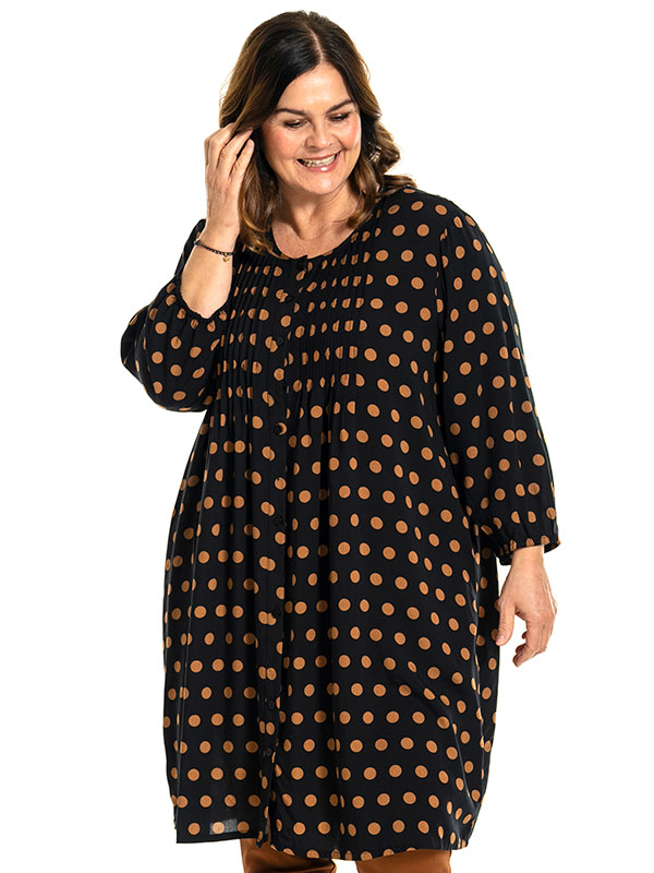 JOHANNE - Plus Size Tunika fra Gozzip