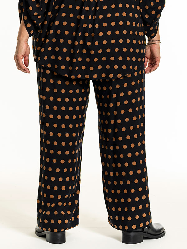 MARGRETHE - Plus Size Byxor fra Gozzip
