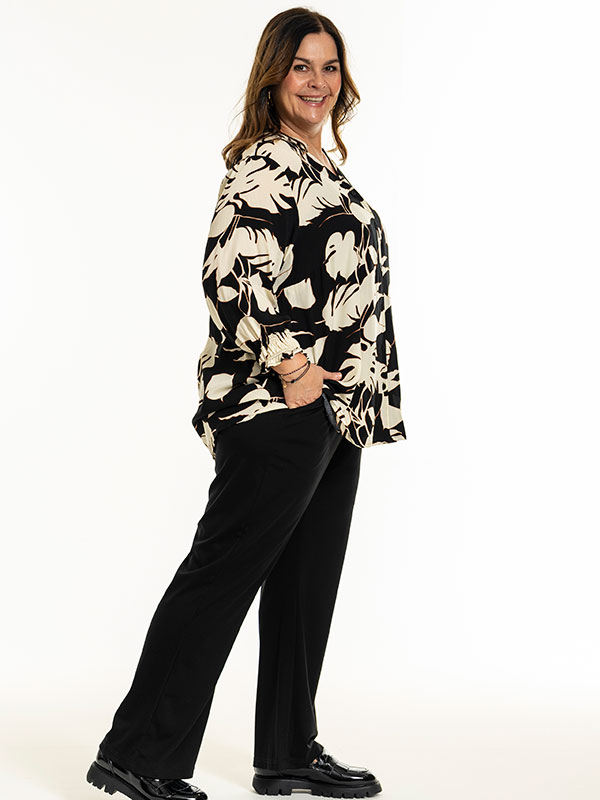 GHITA - Plus Size Blus fra Gozzip