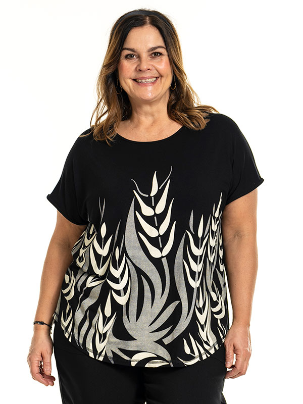 GITTE - Plus Size T-shirt fra Gozzip