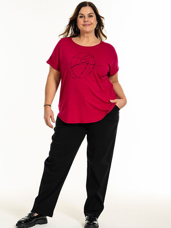 GITTE - Plus Size T-shirt fra Gozzip