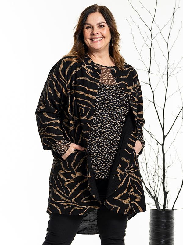 MONNA - Plus Size Tunika fra Gozzip
