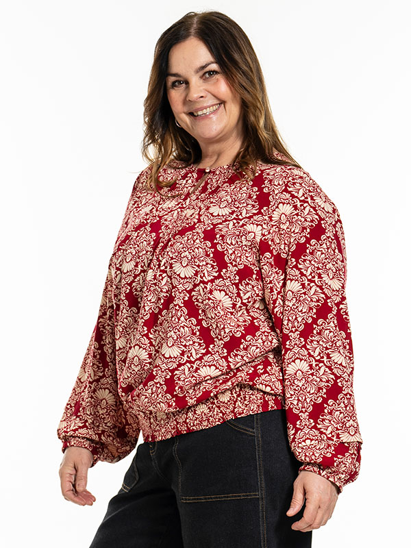 GABRIELLA - Plus Size Blus fra Gozzip