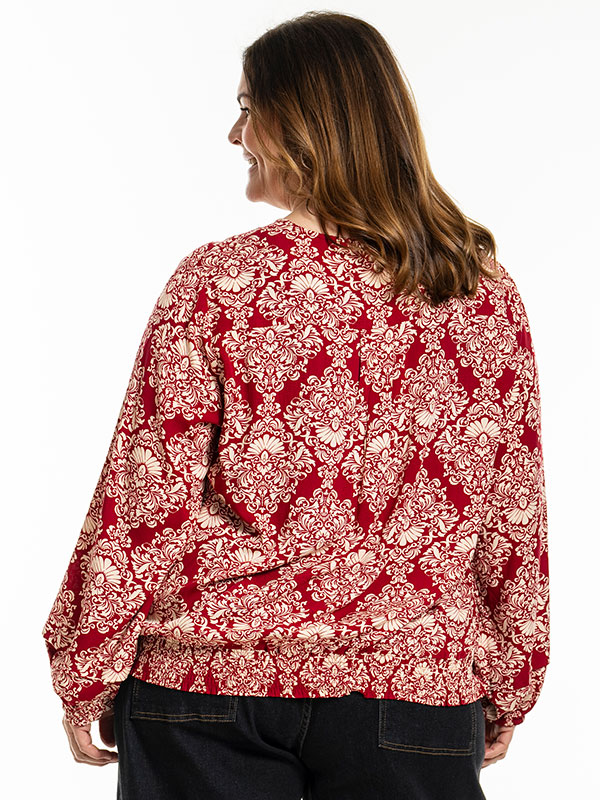 GABRIELLA - Plus Size Blus fra Gozzip