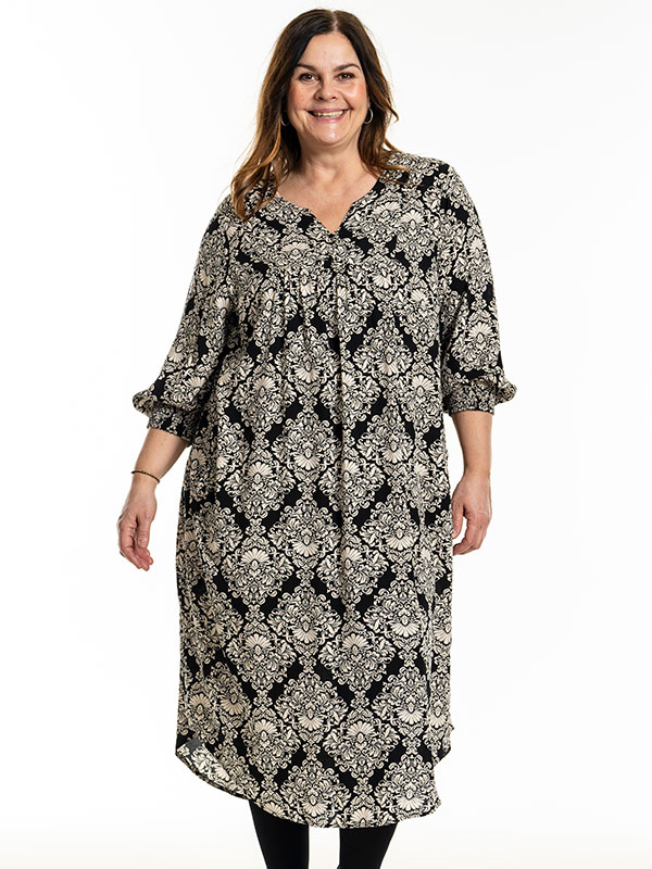 ALICE - Plus Size Klänning fra Gozzip