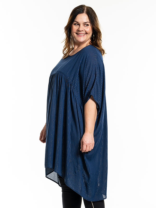SOFIE - Plus Size Klänning fra Gozzip