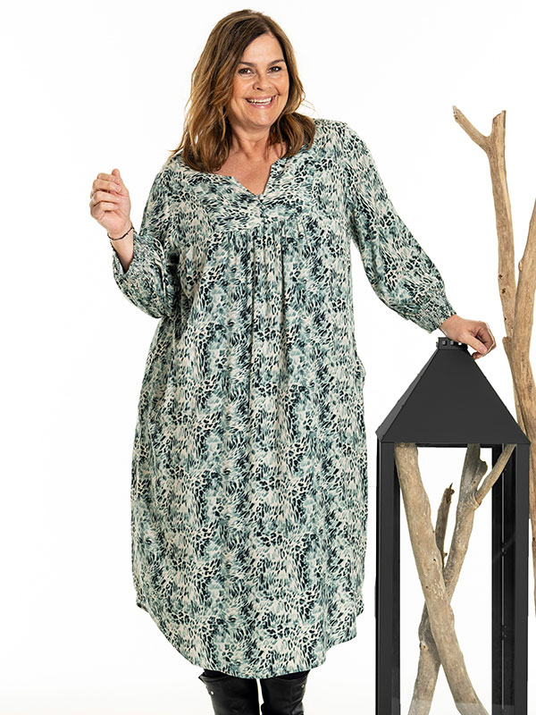 ALICE - Plus Size Klänning fra Gozzip