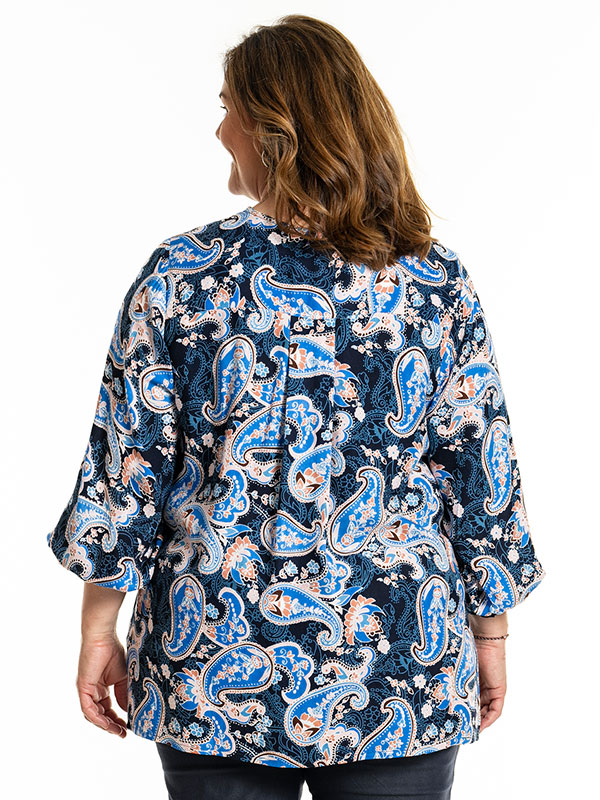 IBEN - Plus Size Blus fra Gozzip