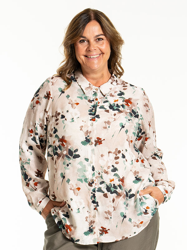KARINA - Plus Size Skjorta fra Gozzip
