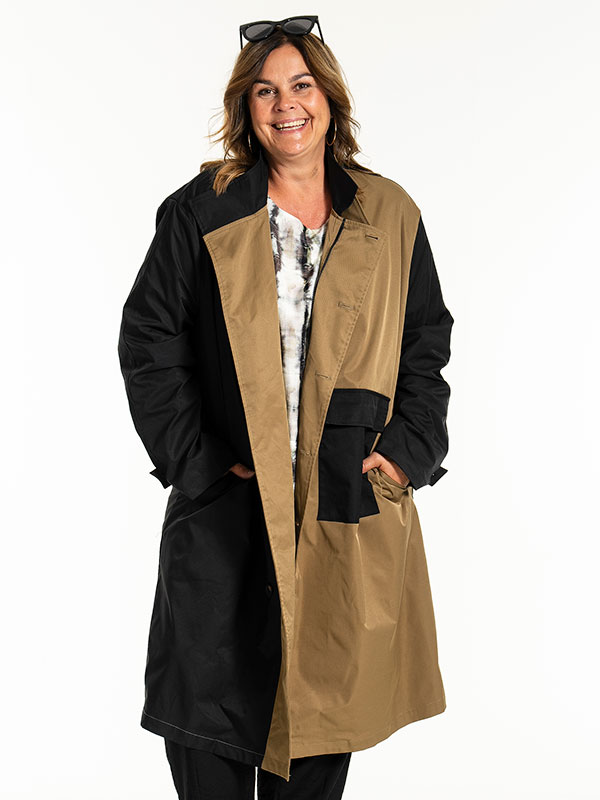 JULLA - Plus Size Rock fra Gozzip