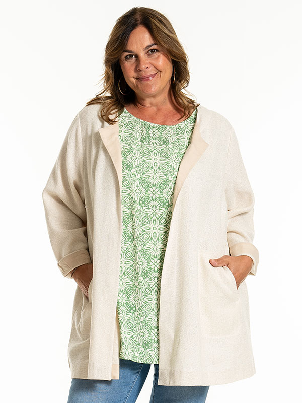 JOSEFIN - Plus Size Kofta fra Gozzip