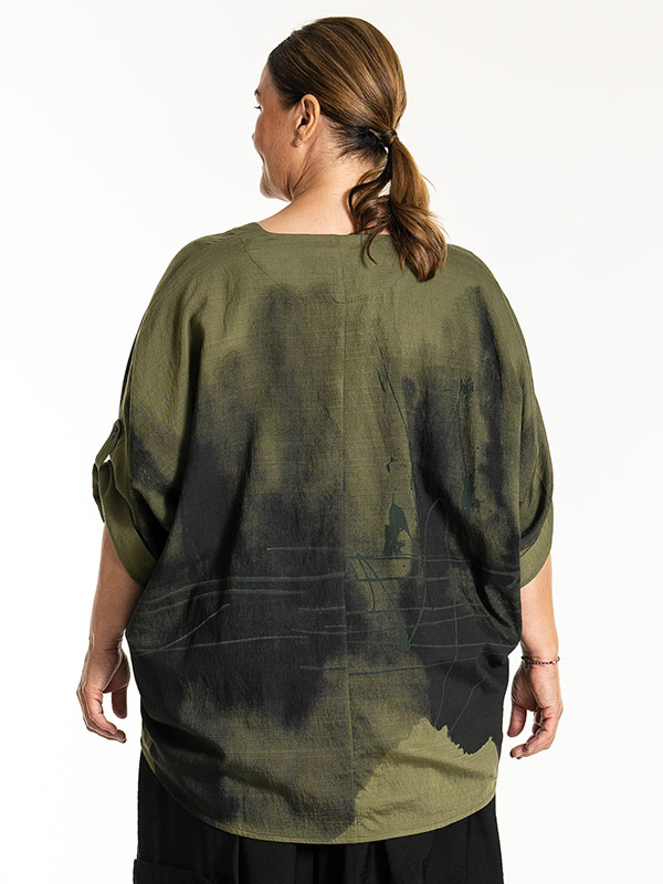 KLEO - Plus Size Blus fra Gozzip Black