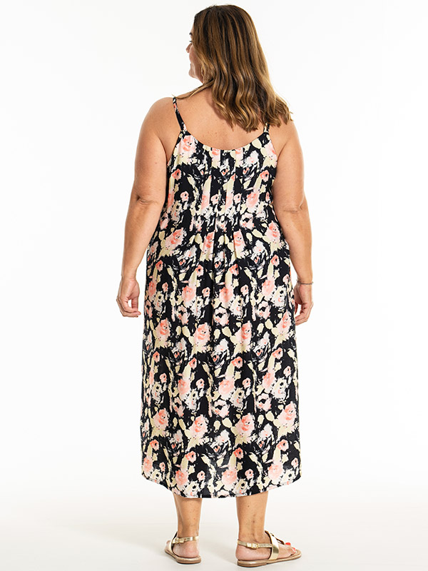KAROLE - Plus Size Klänning fra Gozzip