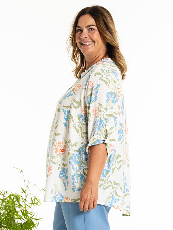 BILLIE - Plus Size Blus fra Gozzip