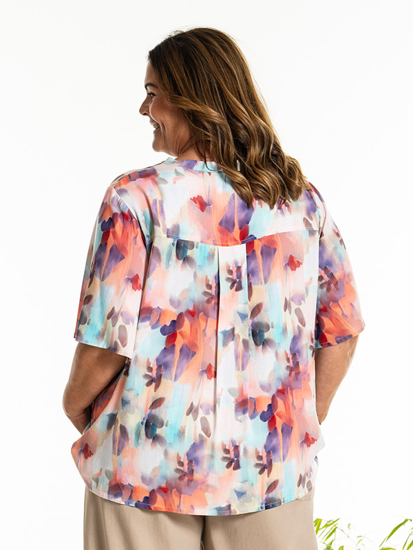 KATHJA - Plus Size Blus fra Gozzip